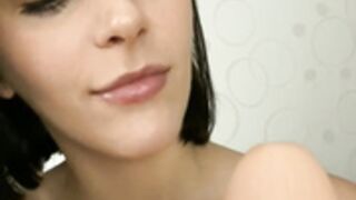 jessybrown - ew sucking cocks is disgusting