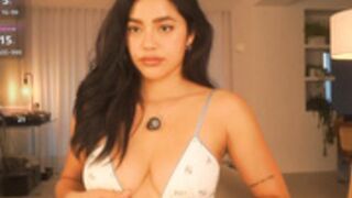 n_o_v_a 2025-10-17_20-37-51-001