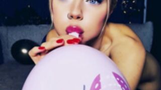 Reya_law girl stockings naked blow balloons