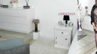 domixdyva 2025-10-15_23-24-19-002