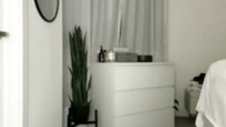 luvaimee 2025-10-11_06-20-48