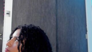 naomigarcia 2025-10-20_04-49-07-004