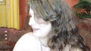charlotte_wow 14/08/2025 - inserting anal plug