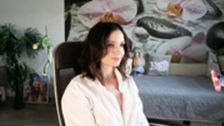 jennycutey 2025-10-20_06-43-43-002