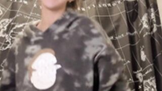 Mika Lafuente Twerking 2