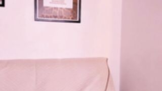 emma_jonness_2025-10-21_21-12-05_656