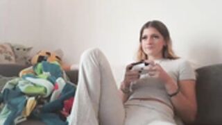 itsalexlove 2025-05-08_22-02-00-001