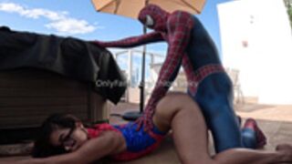 Chloe Aoky Fit Booty Latina Creampied