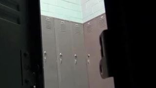 Spying a girl on fitness