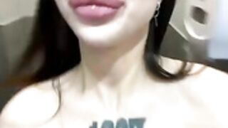 SHUGGYBABY DILDO FUCK HER PUSSY ~ TOILET