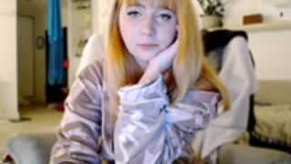 kat_here_2025-10-24_22-22-51_235