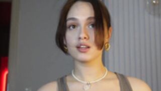 evi_woow 2024-04-13 19_10