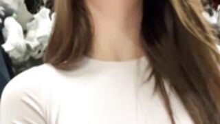 BarbieHumpxxx flash tits & pussy in public