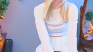 Darceyheyd 2025-10-25 Doggie Touch