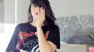 yourfreakygirl_2025-10-28_21-02-34_248