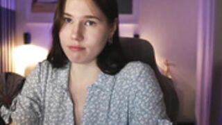 girl_u_never_met_2025-10-27_18-28-52_144