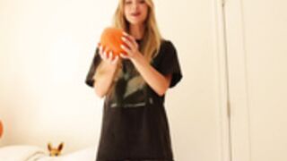 Caroline Zalog - Pussy slip on Halloween try on