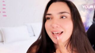 ava__blue_2025-10-29_21-16-38_836