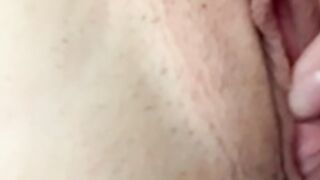 Livinia Roberts Close Up Masturbation With Dildo