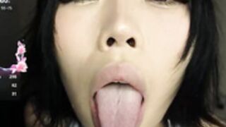 Akame_Yametekudasai