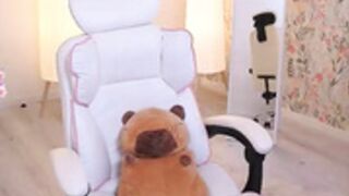 brilliantvictoria_2025-10-11_03-39-50_698