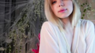 Burnletitallburn, Izzy, Lick Fingers, Ass Dance-2