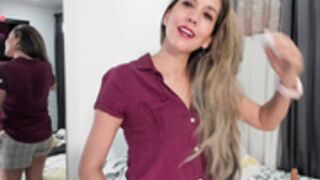 laurafarrely 2025-10-29_04-53-14-002