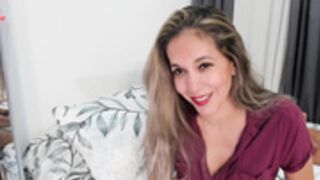 laurafarrely 2025-10-29_04-53-14-002