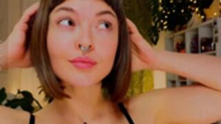 lana_sky 2025-04-26_22-43-33-001