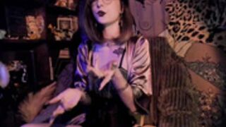 lady_luna Relax vaping