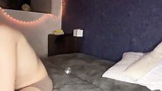 BG--The-sweet-couple- # 9 blowjob, toute nue