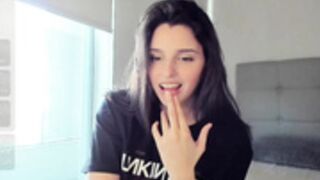 yourfreakygirl_2025-11-05_21-30-25_485