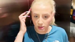 Strongqueen get fucked in elevator