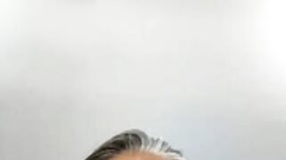 Alimela fingering his wet pussy and squirt