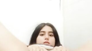 persian girl masturbating for me