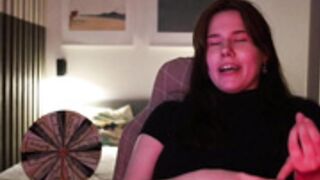 girl_u_never_met_2025-11-06_20-07-33_463