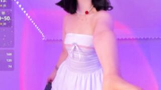Becca_be_ 36
