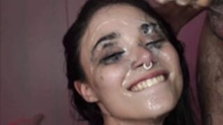 Sloppy blowjob ends with a facial