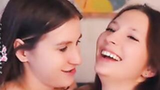 Wendiesetters, Lesbian, French Kiss, 25.12.24.P3