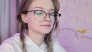 vialeta_baby_2025-11-15_02-46-55_844