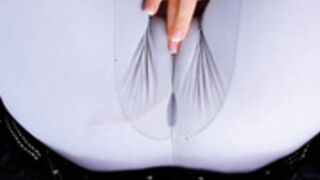 cameltoe squirt in pants