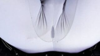 cameltoe squirt in pants