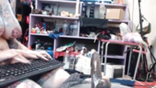 tatted animergamergirl insane deep throat