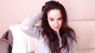 in_yan_2025-11-12_21-27-43_224