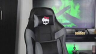 kellytesh_2025-11-12_17-25-41_031