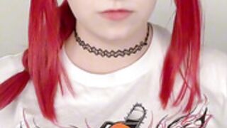 Kuroitsune shows her tits