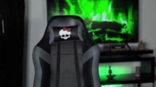 kellytesh 2025-11-18_04-24-58-002