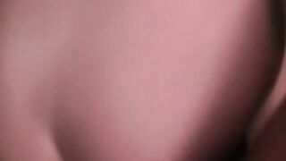 Anna70F - Muschi, Anal und ins Gesicht gespritzt