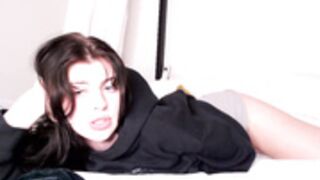 Victoria Kuhnley Cute Girl Teasing Live Show