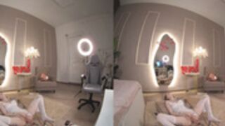 Britney_Lynch VR